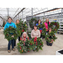 Load image into Gallery viewer, Amaryllis Centerpiece  - Workshop