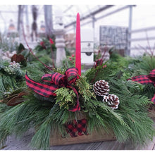 Load image into Gallery viewer, Christmas Centerpiece - Workshop SOLD OUT