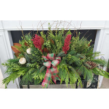 Load image into Gallery viewer, Christmas - Window Box